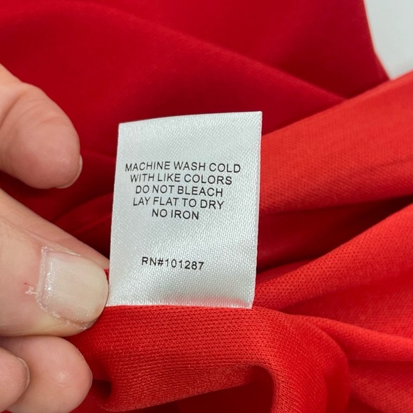 NWT Alexia Admor‎ Fara Red High Neck Midi Dress Front Split Classic Size 6 - Picture 6 of 11